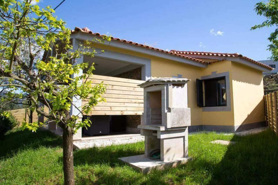 Casas Do Paco - Casas De Ferias Кабесейраш-ди-Башту Экстерьер фото