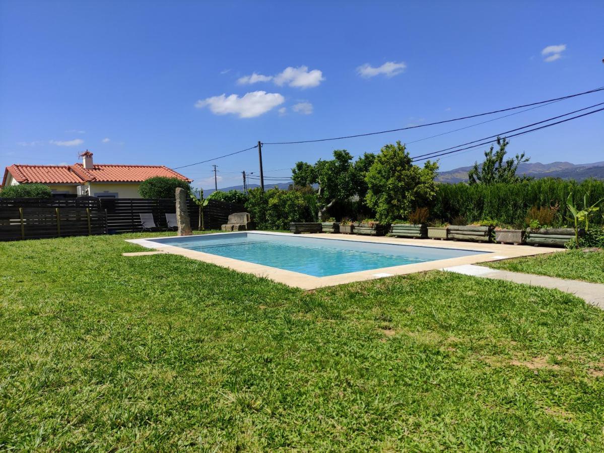 Casas Do Paco - Casas De Ferias Кабесейраш-ди-Башту Экстерьер фото